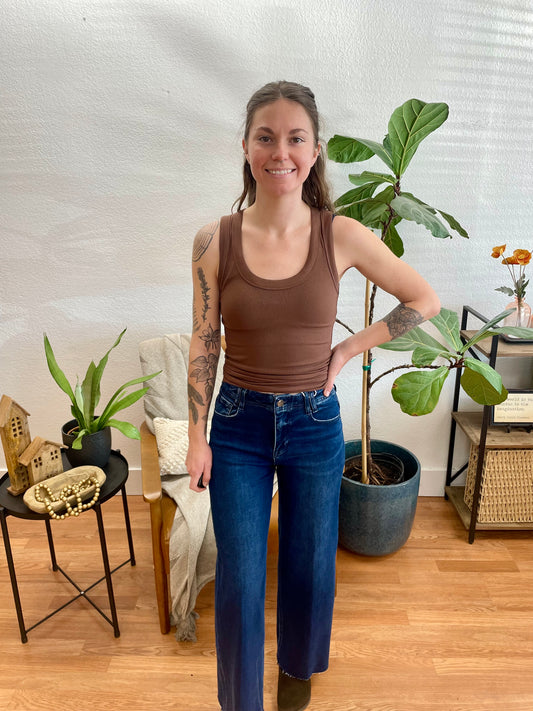 Risen Ankle Dark Crop Wide Leg Jeans