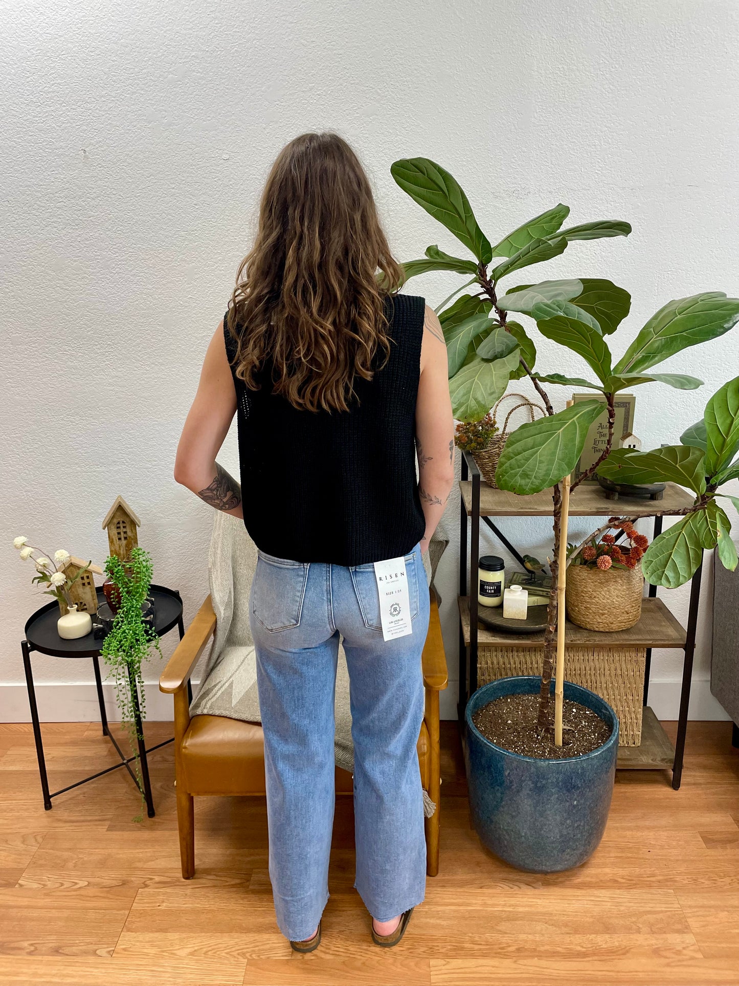 Risen Mid Rise Ankle Seam Jeans