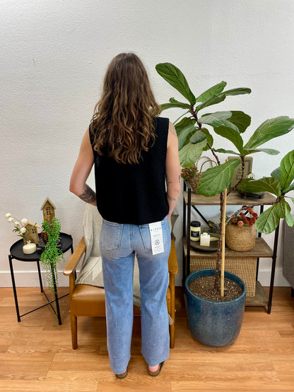 Risen Mid Rise Ankle Seam Jeans