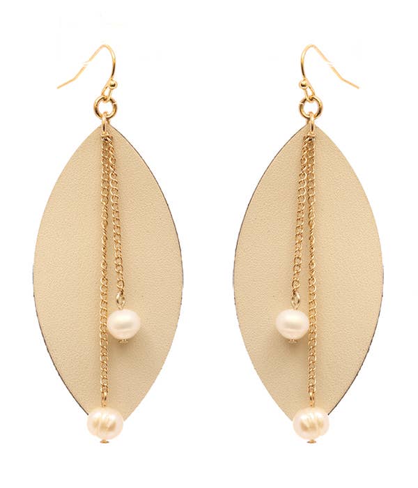 Leather Earrings With Pearls
