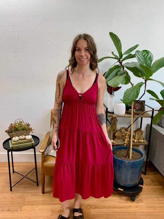 Wine Sweetheart Neckline Tiered Midi Dress