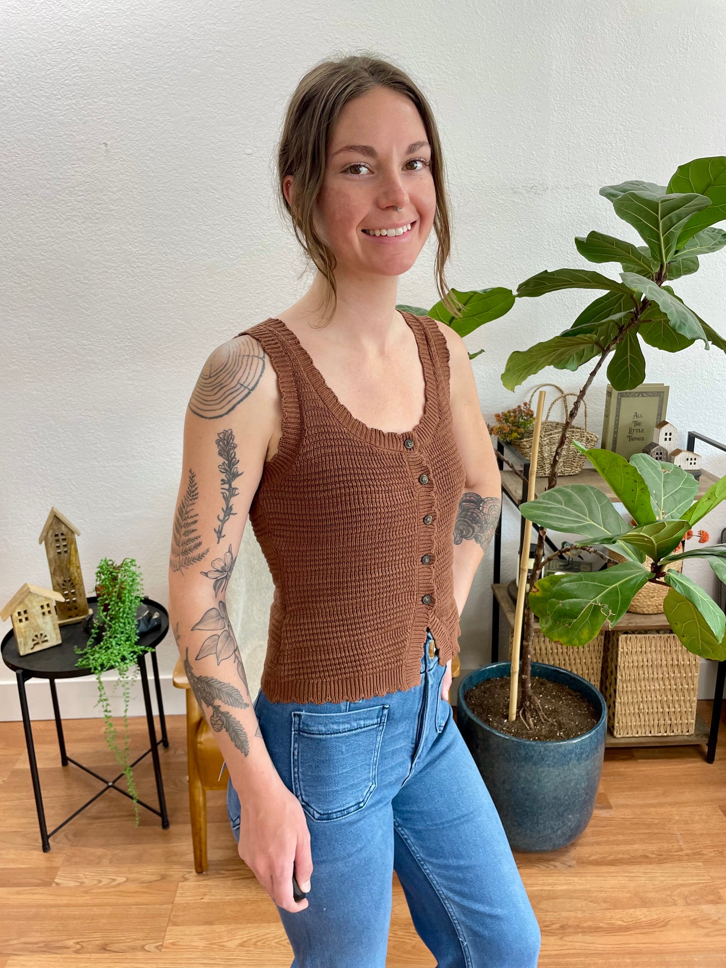 Brown Scalloped Knit Vest