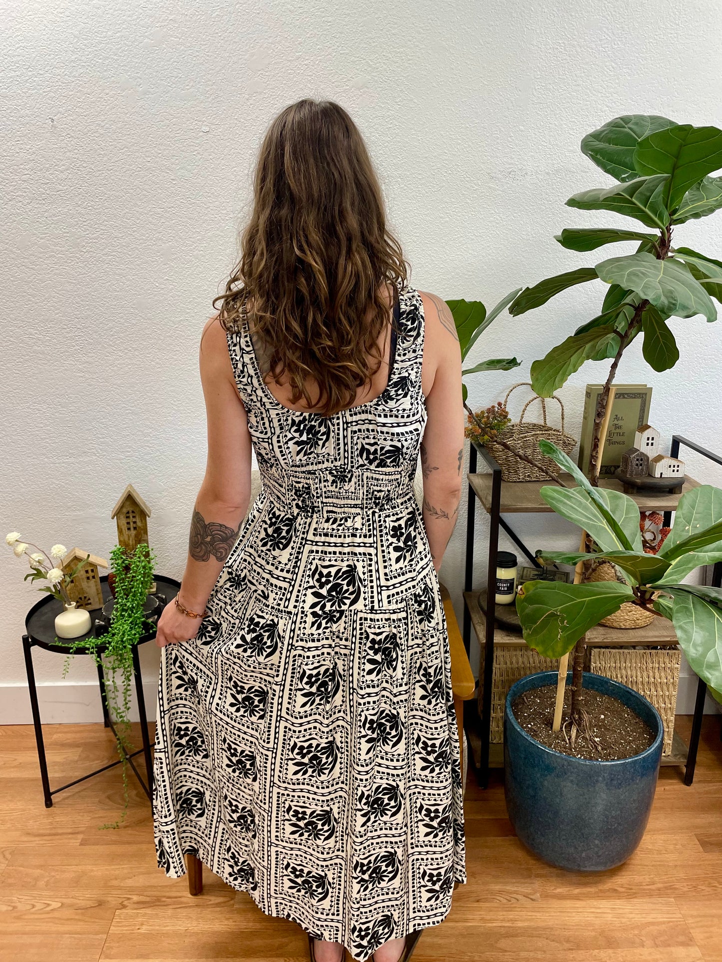 Black Tile Print Midi Dress