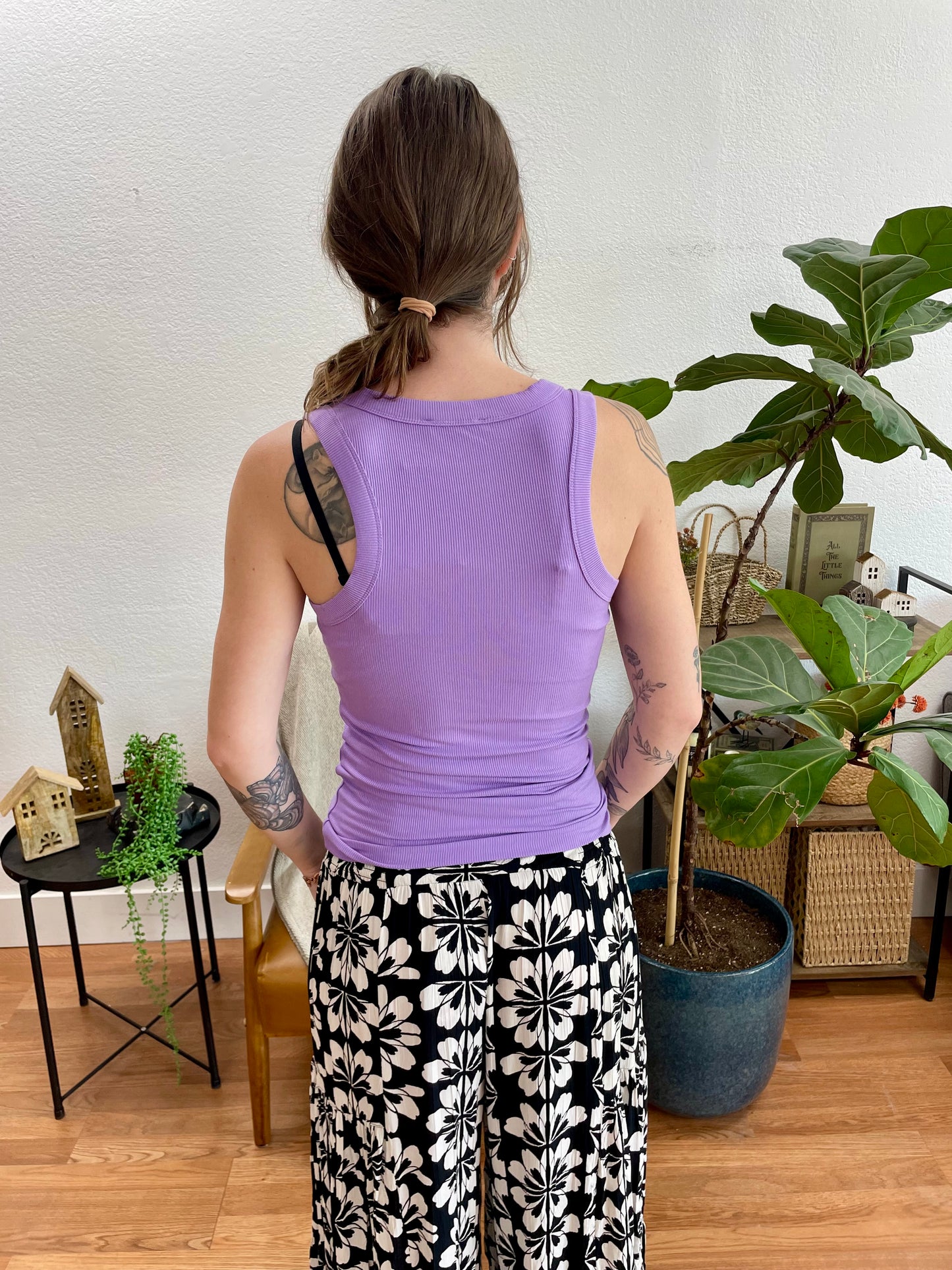 Lavender Ribbed Scoop Neck Tank