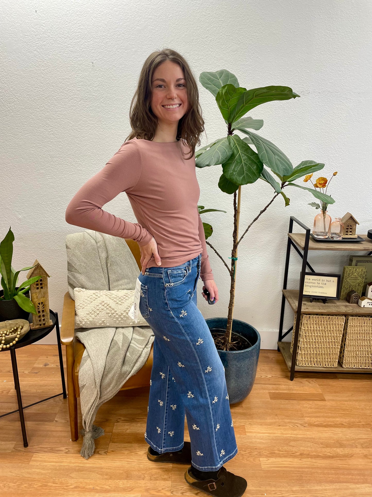 Risen Embroidered Tummy Control Wide Leg Crop Jeans