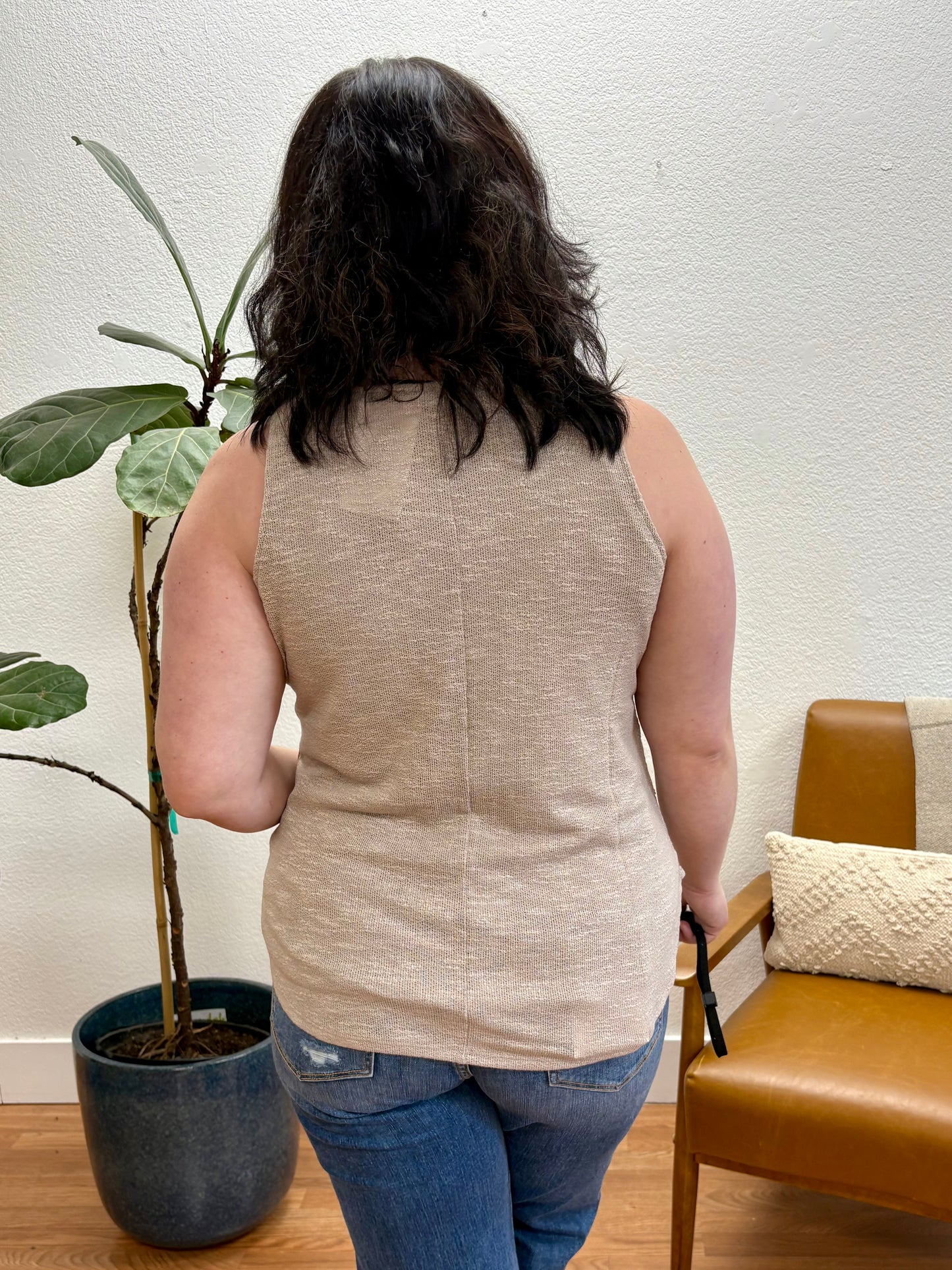 Light Mocha V-Neck Hacci Tank