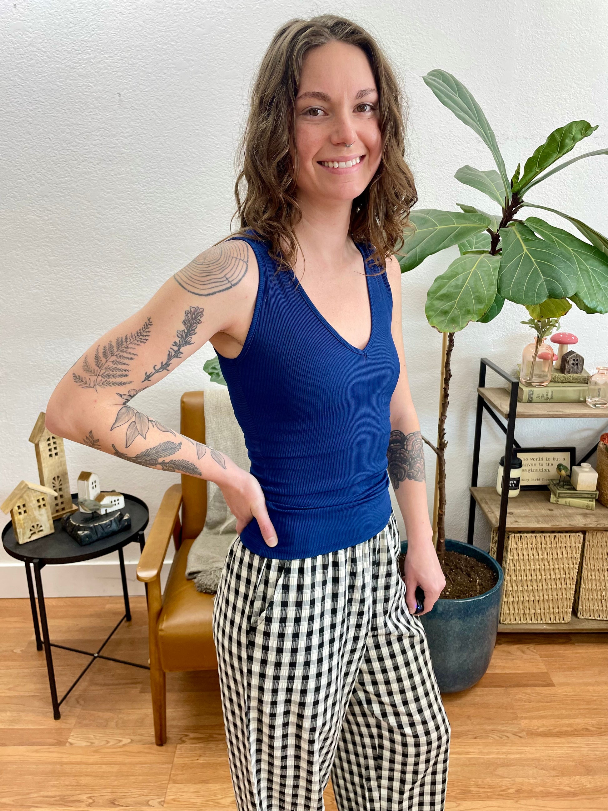 Navy Ribbed V-Neck Sleeveless Top - Terra Cottage