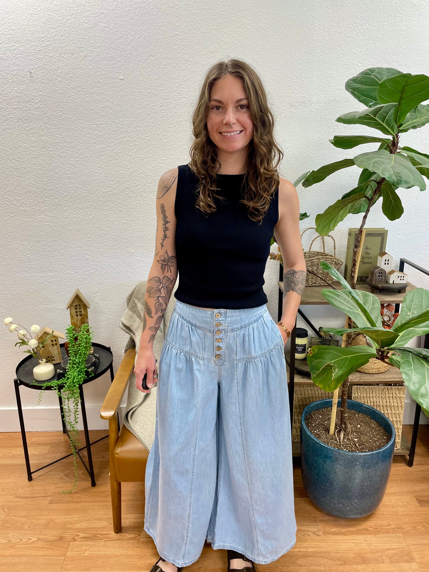 Risen Slouchy Lightweight Crop Pants
