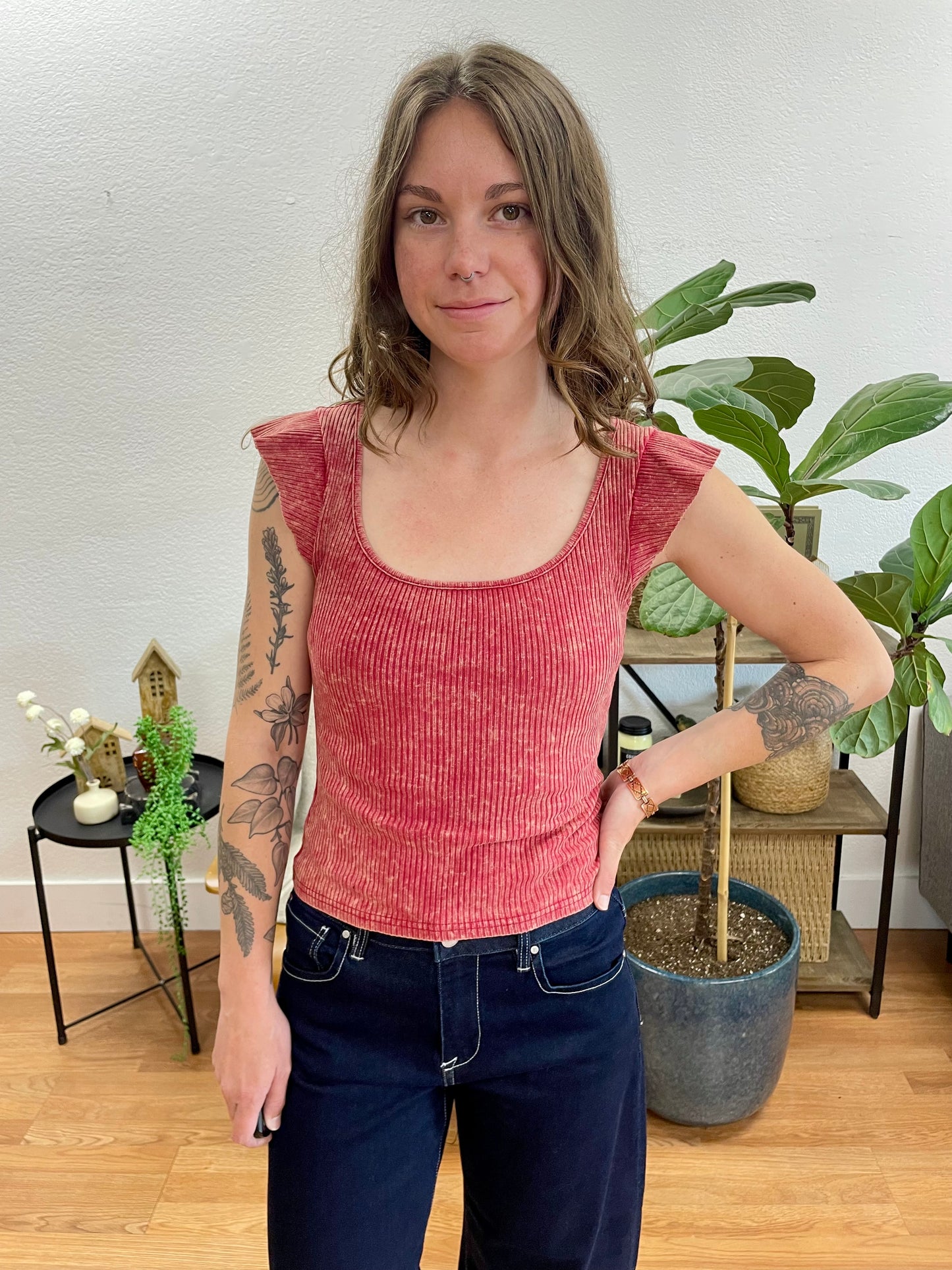 Brick Washed Ruffle Sleeve Top