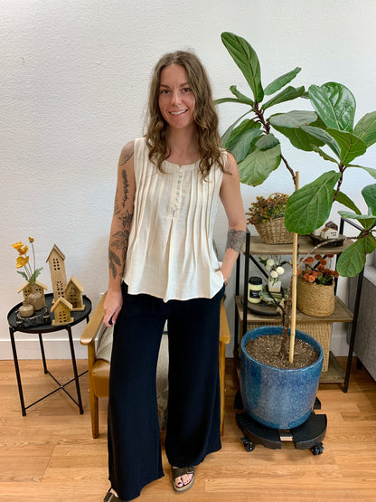 Black Smocked Waist Pants With Pockets