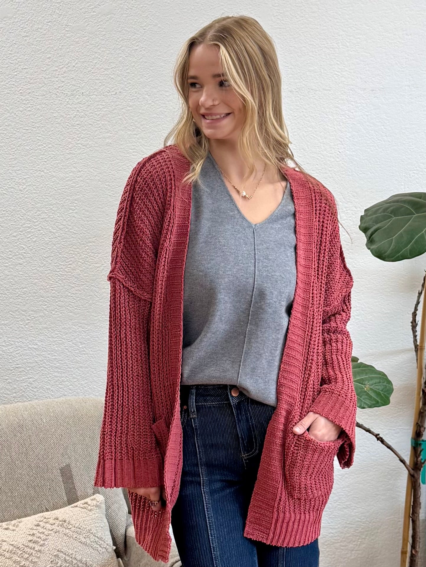 Brick Chunky Front Pocket Cardigan