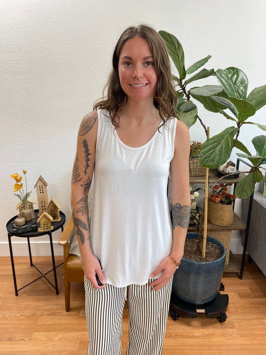 White Sleeveless Scoop Neck Top
