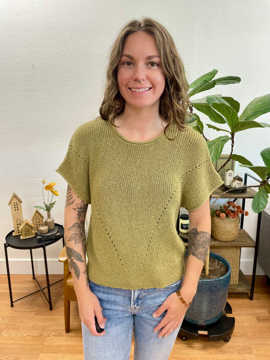 Olive V Stitch Short Sleeve Sweater