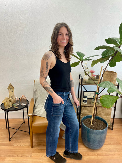 RISEN Dark Wash Front Pocket Slouchy Crop Jeans - Terra Cottage