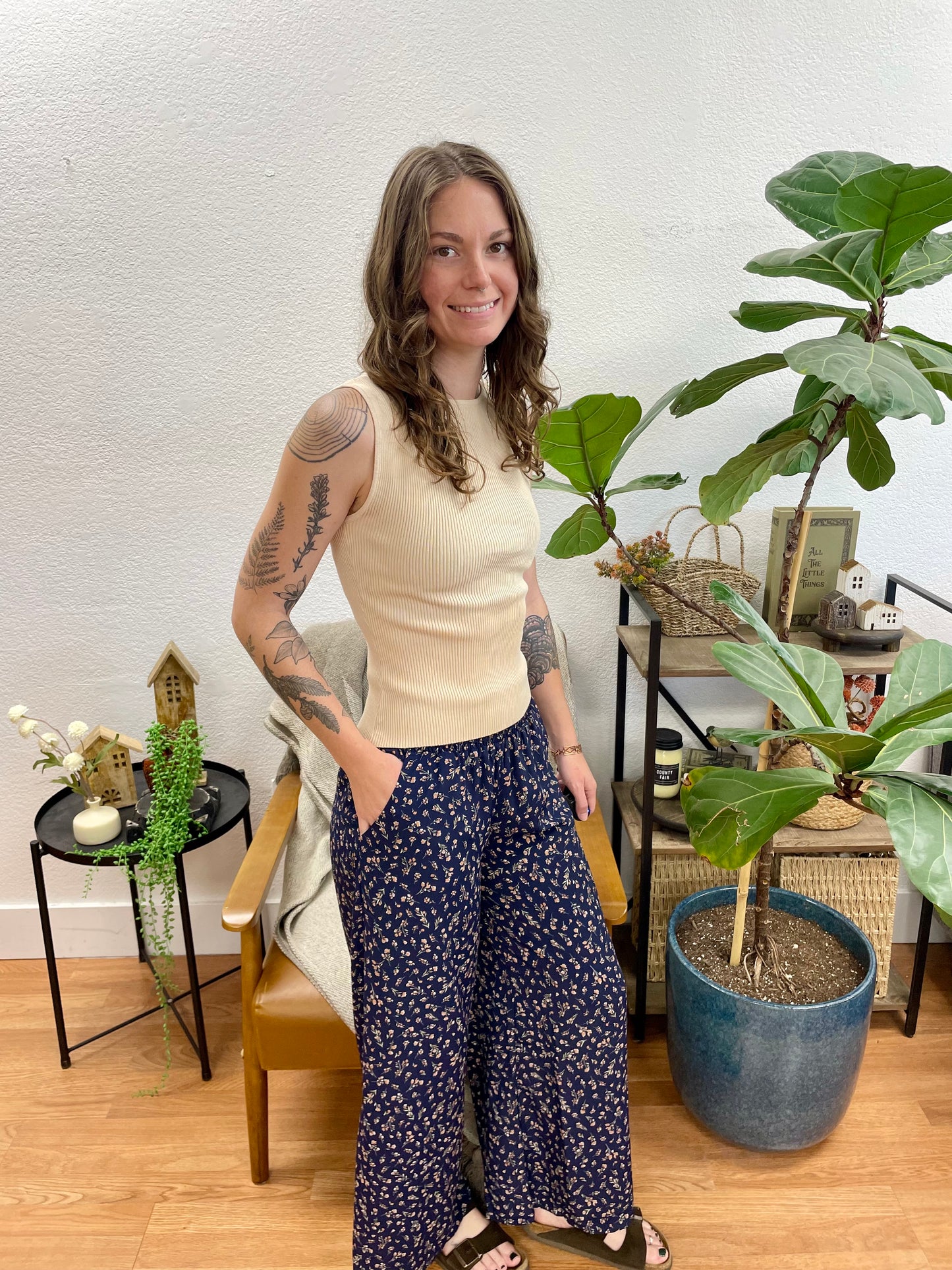 Ink Patterned Crop Pants