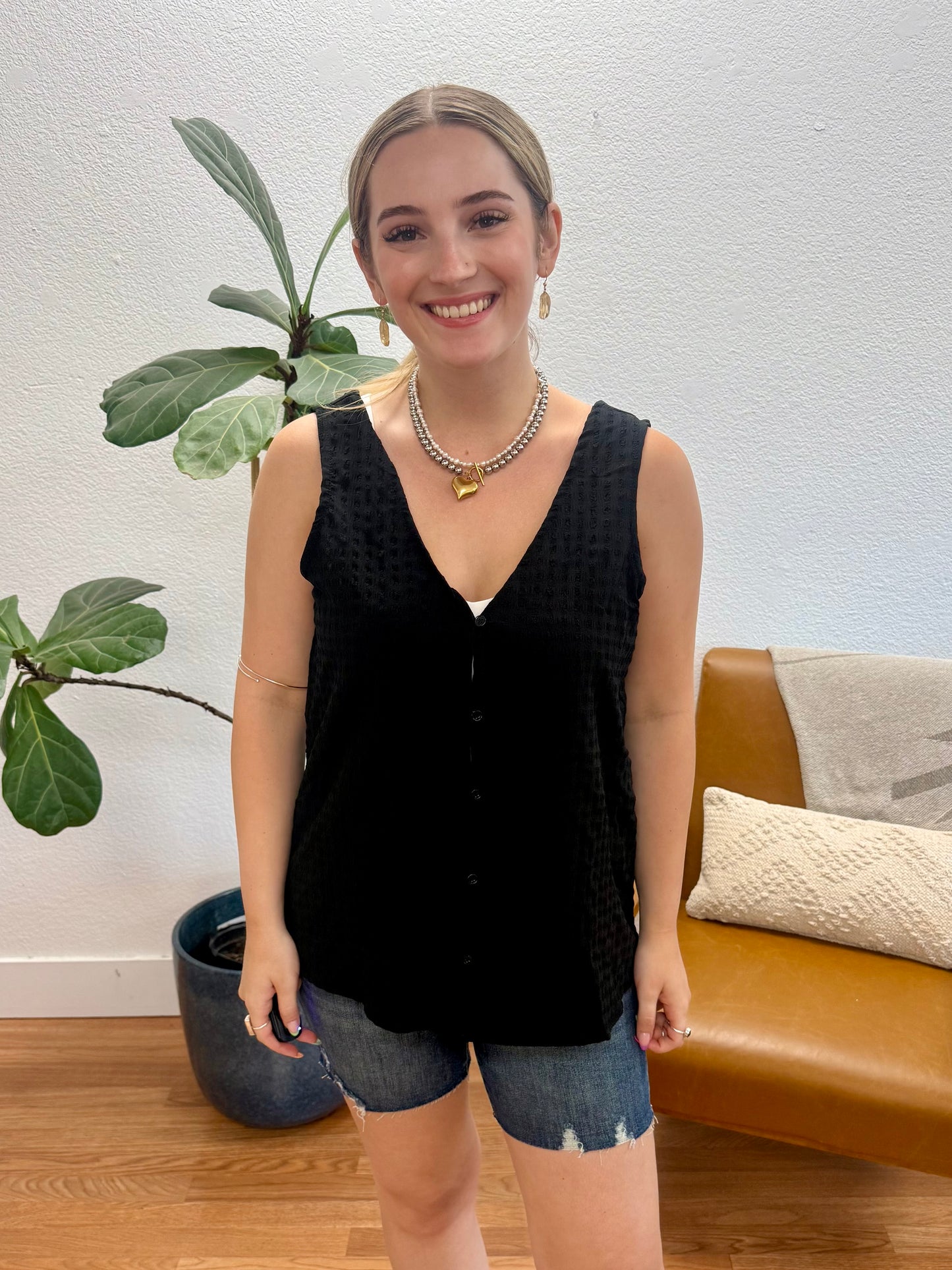 Black Bubble Woven Tank