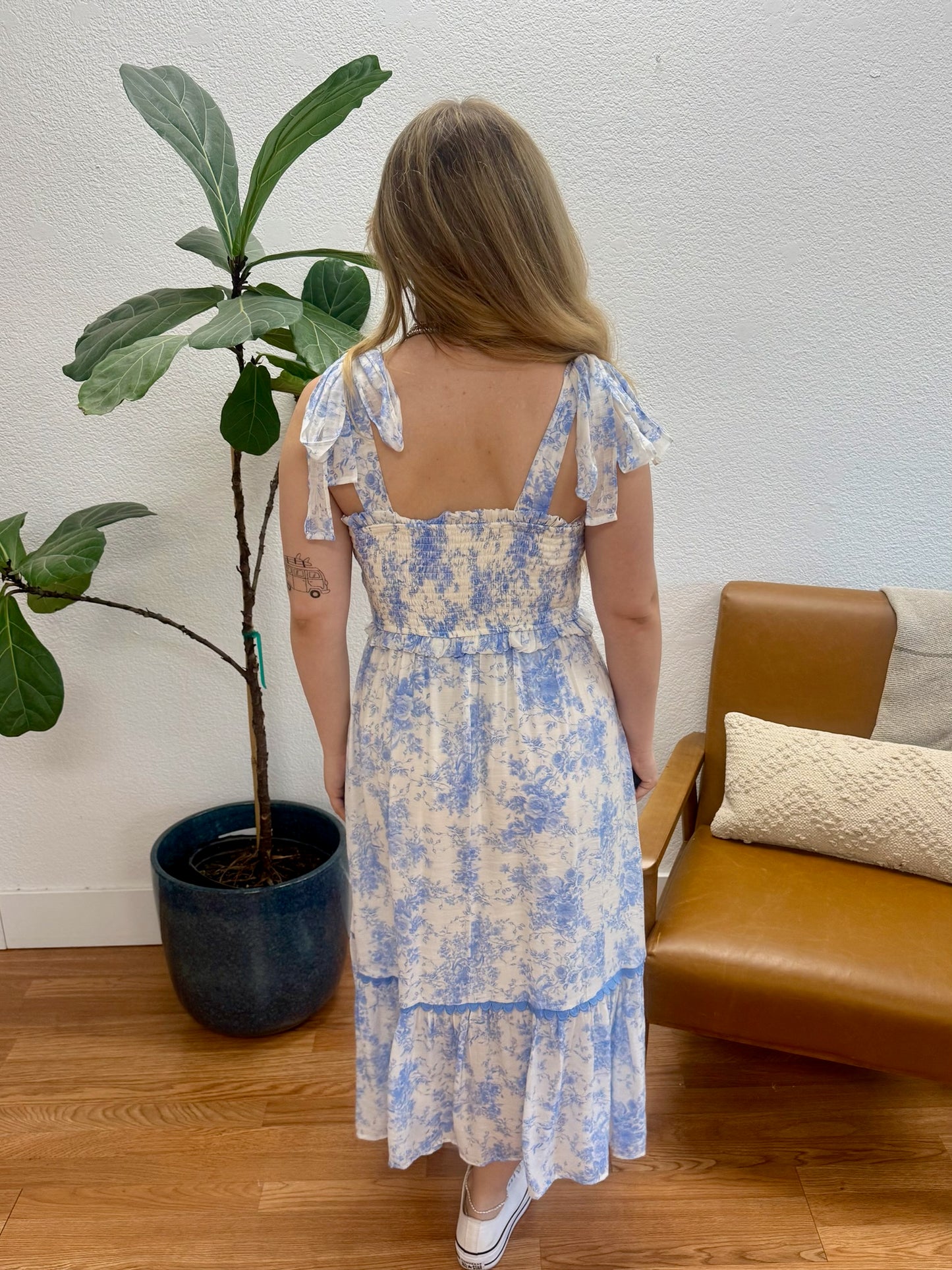 Blue Floral Sweetheart Midi Dress