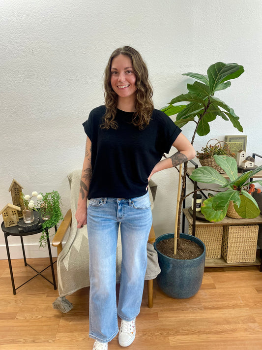 Mica Shakespeare Straight Ankle Jeans