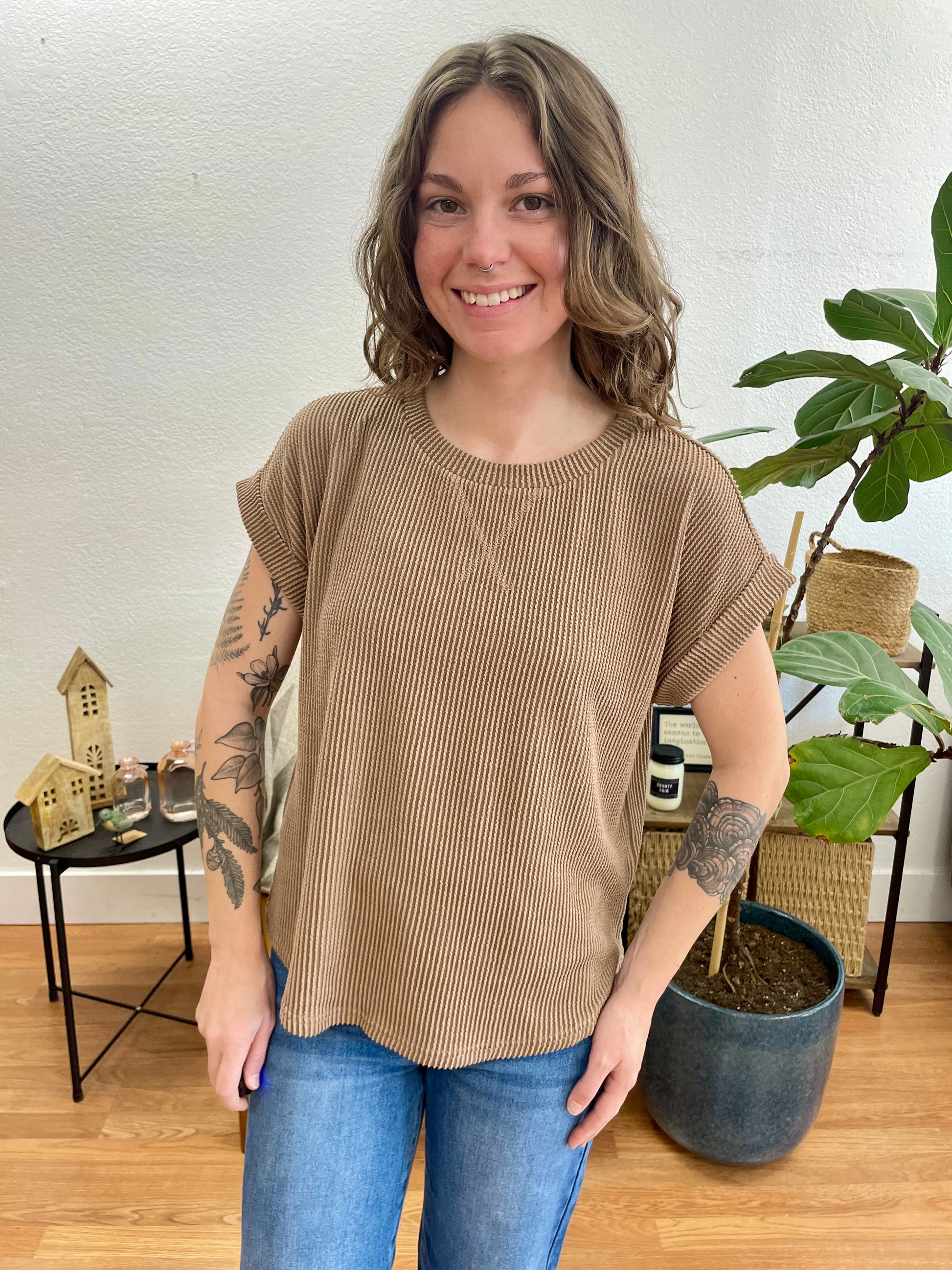 Mocha Ribbed Crew Neck Tee - Terra Cottage