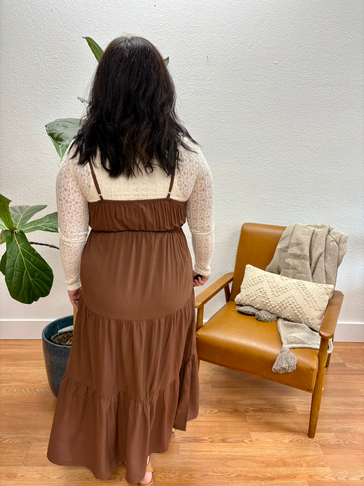 Brown Sweetheart Neckline Tiered Midi Dress
