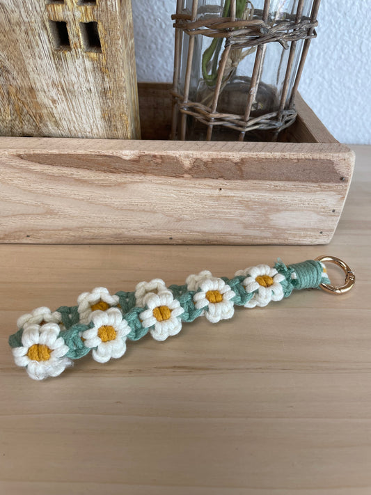 Macrame Flower Wristlet Keychain