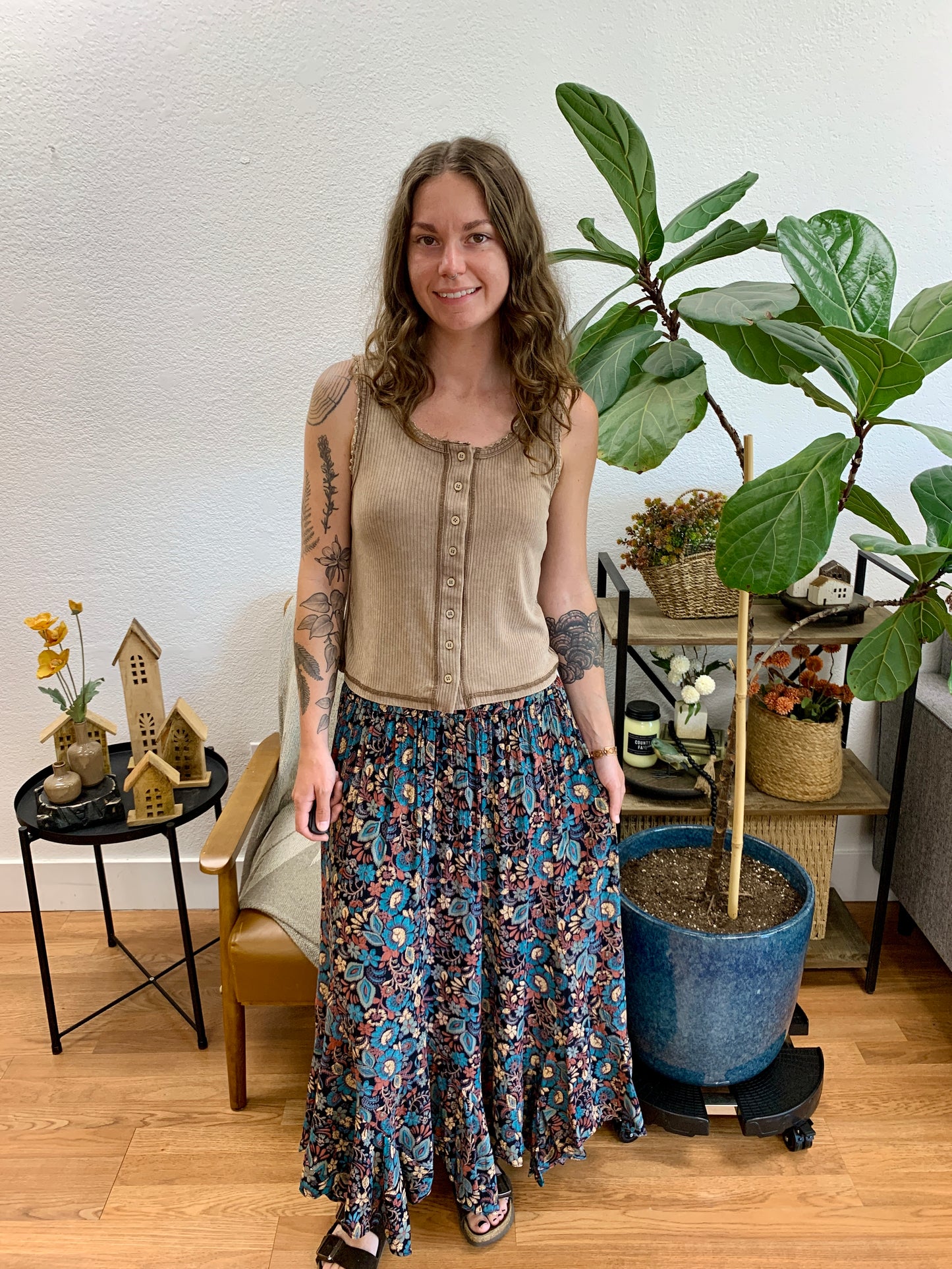 Black Bold Floral Skirt