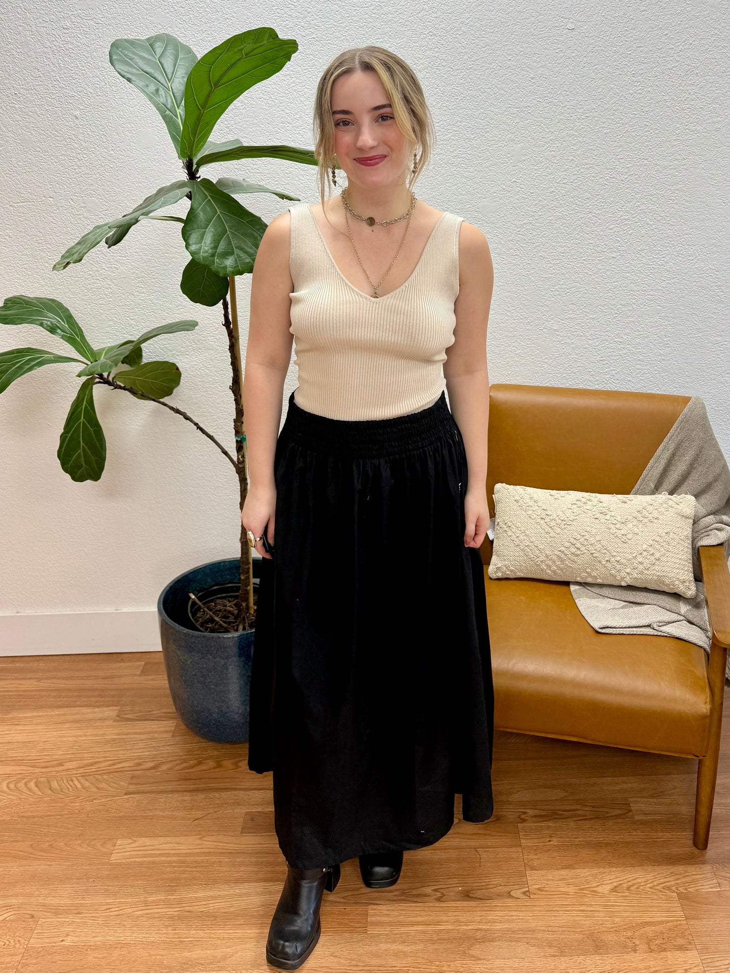 Black Waist Smocking Skirt