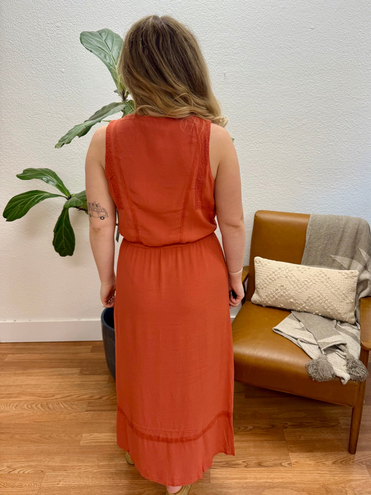 Rust Sleeveless V-Neck Maxi Dress