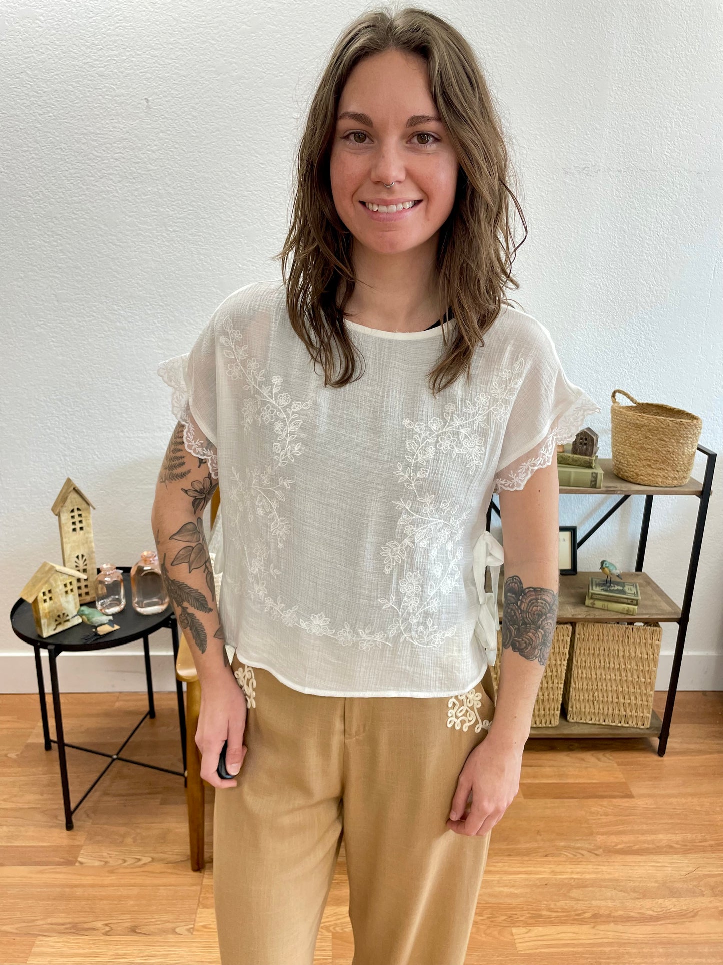 White Side Tie Lace Top - Terra Cottage