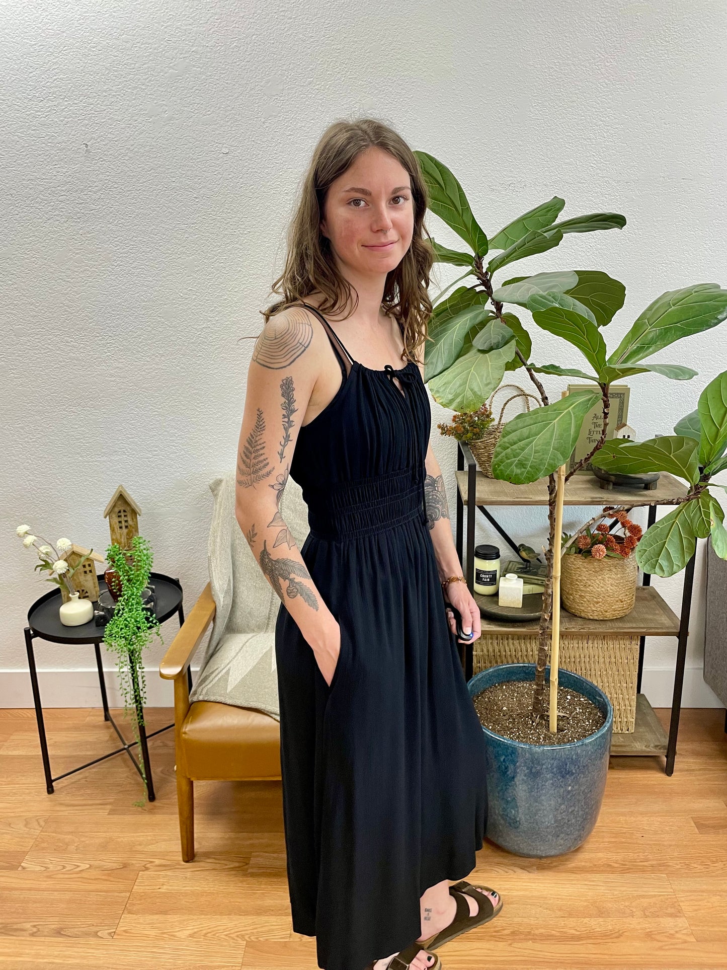 Black Tie Shoulder Midi Dress