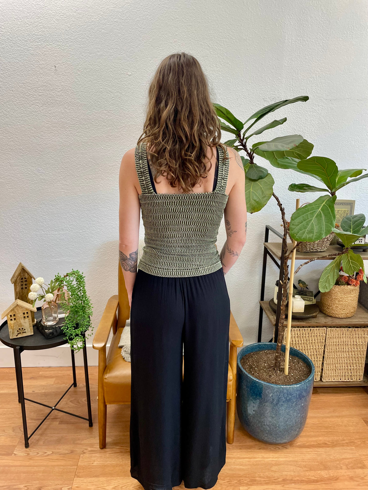 Black Wide Leg Smocked Cropped Pants