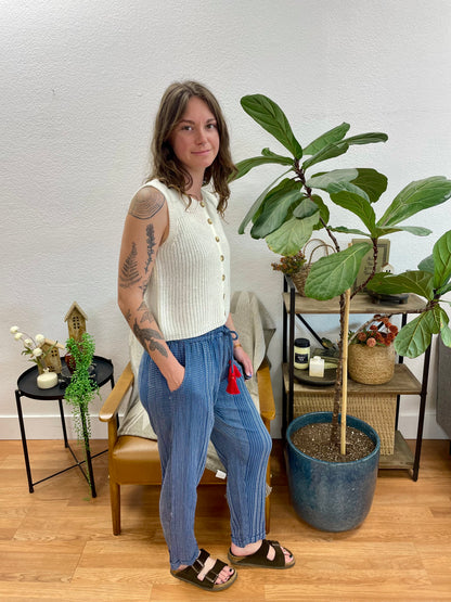 Navy Lightweight Cropped Pants