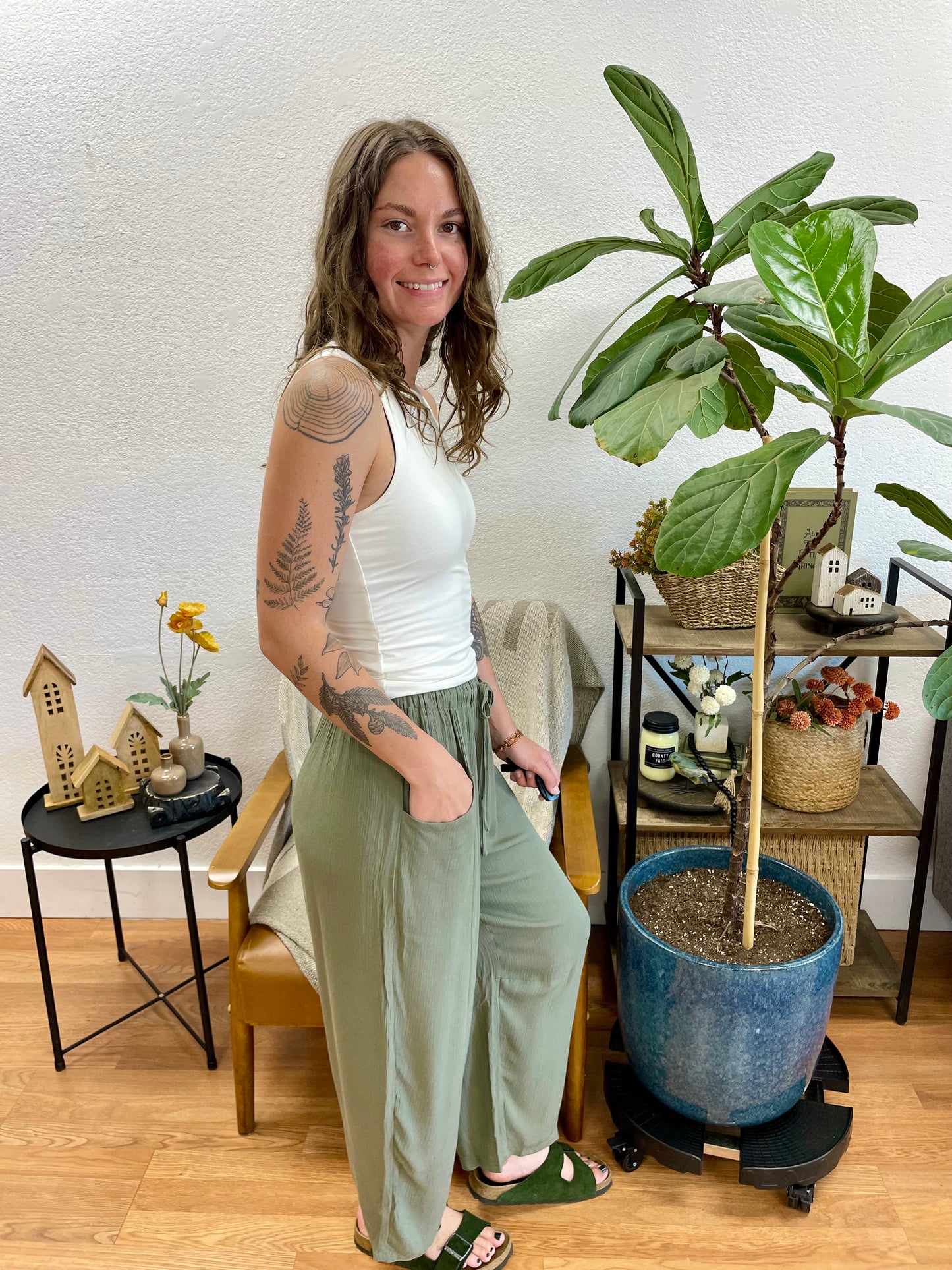 Olive Solid Barrel Pants