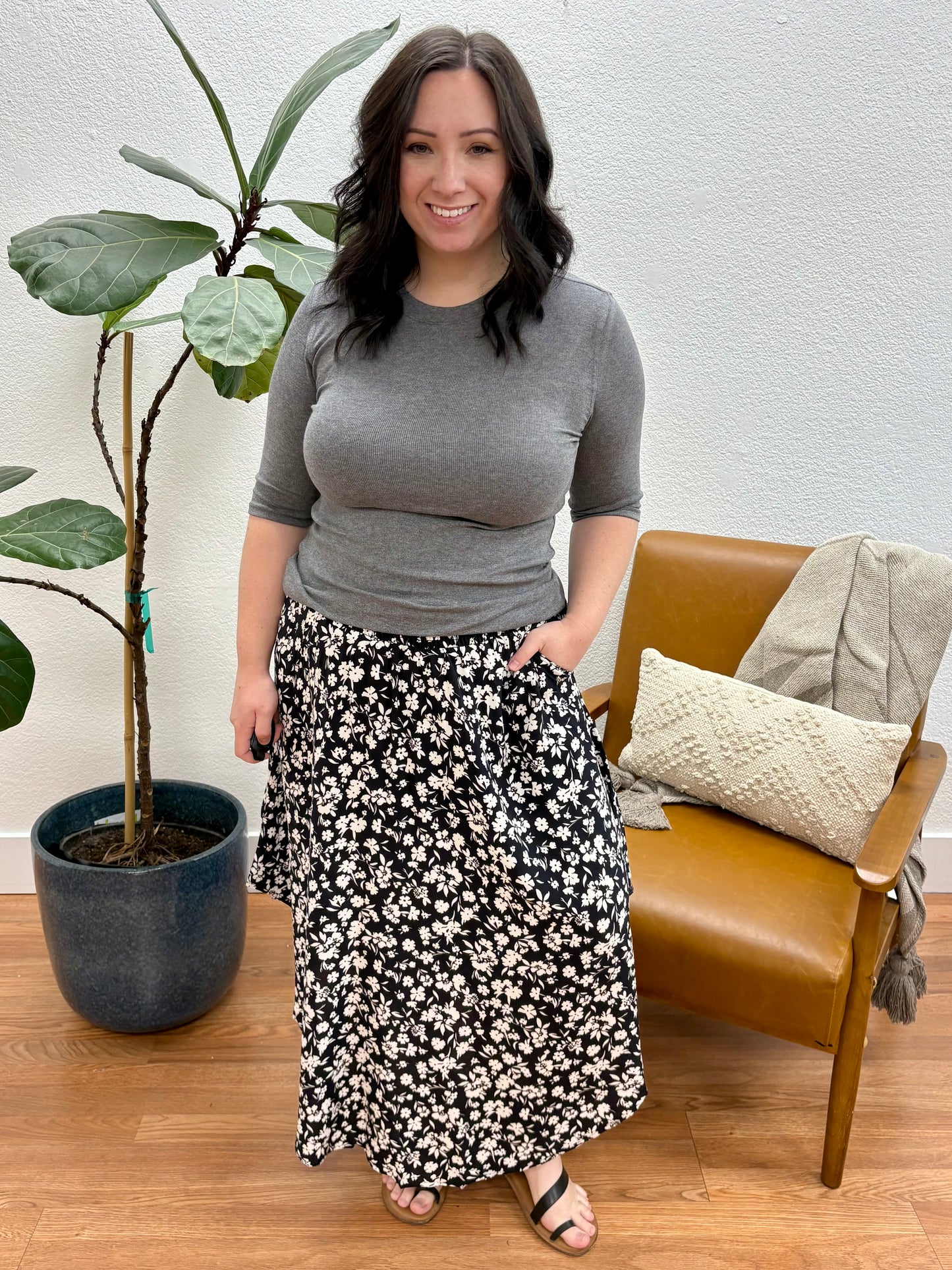 Black/Ivory Print Midi Skirt
