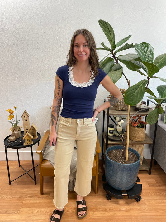Risen Latte Cropped Jeans