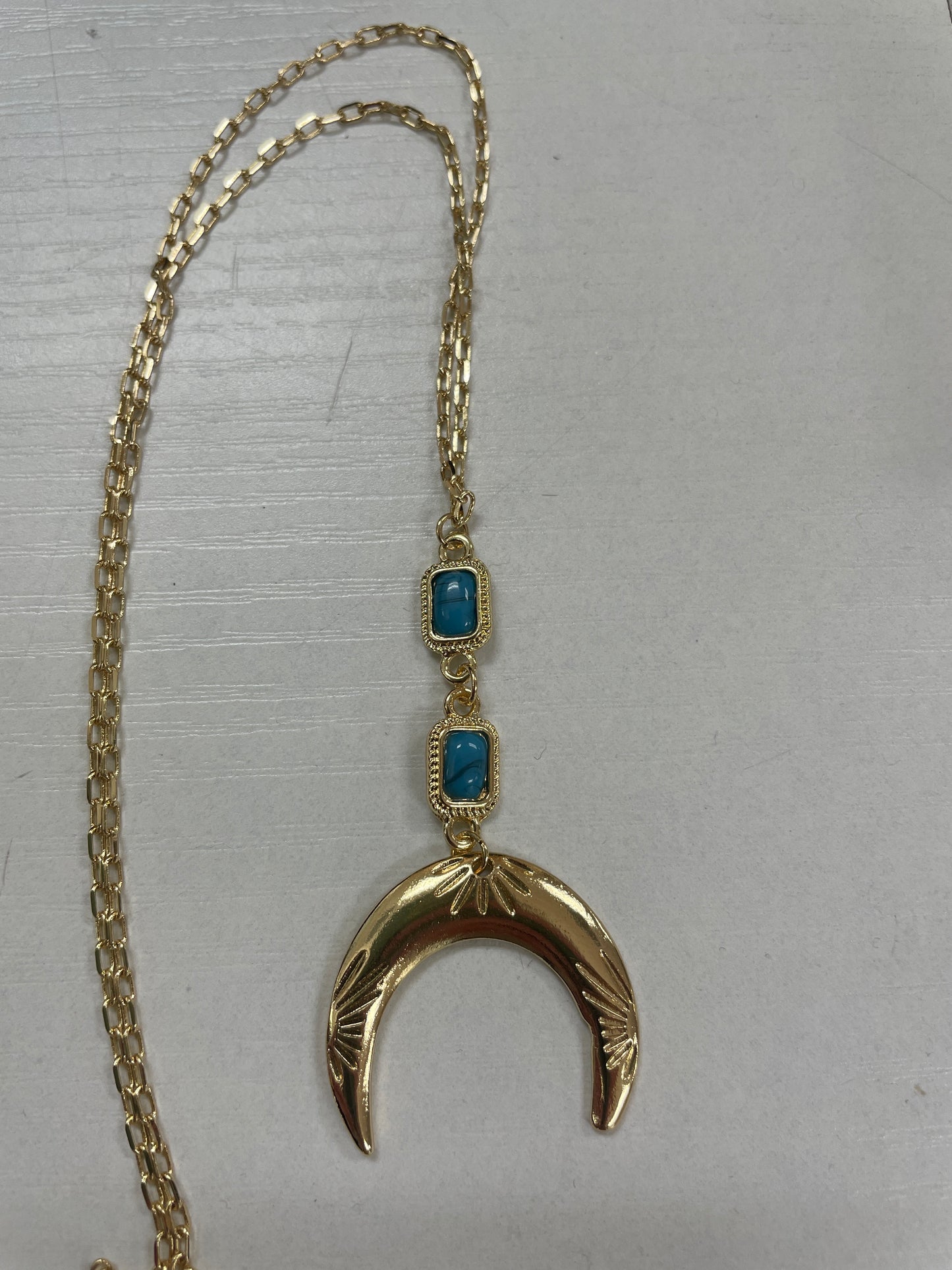 Western Horn Necklace