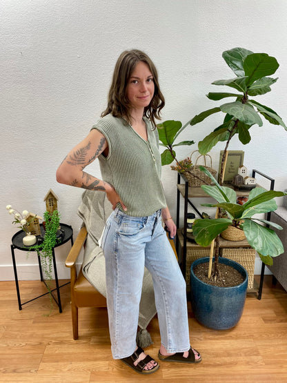 Risen Light Wash Slouchy Cropped Barrel Jeans