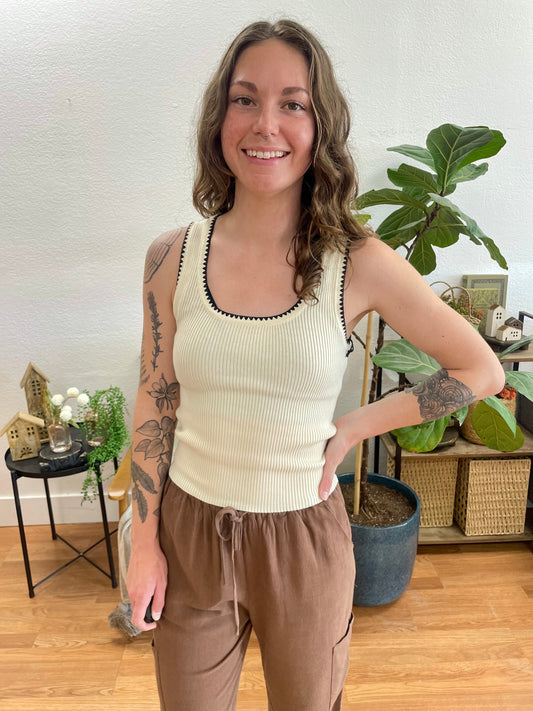 Ivory Contrast Scallop Hem Tank