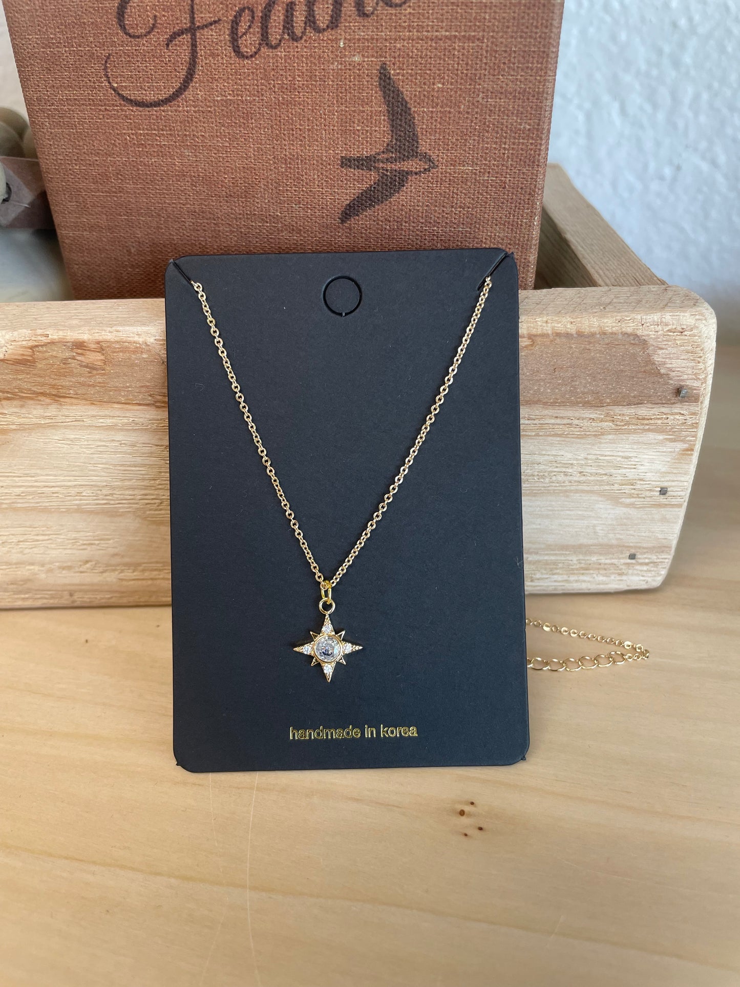 Dainty Guiding Star Necklace