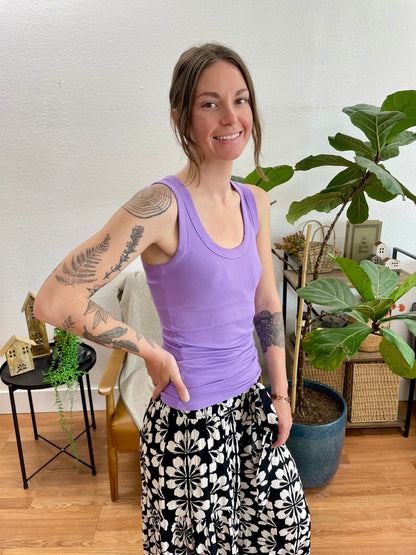 Lavender Ribbed Scoop Neck Tank