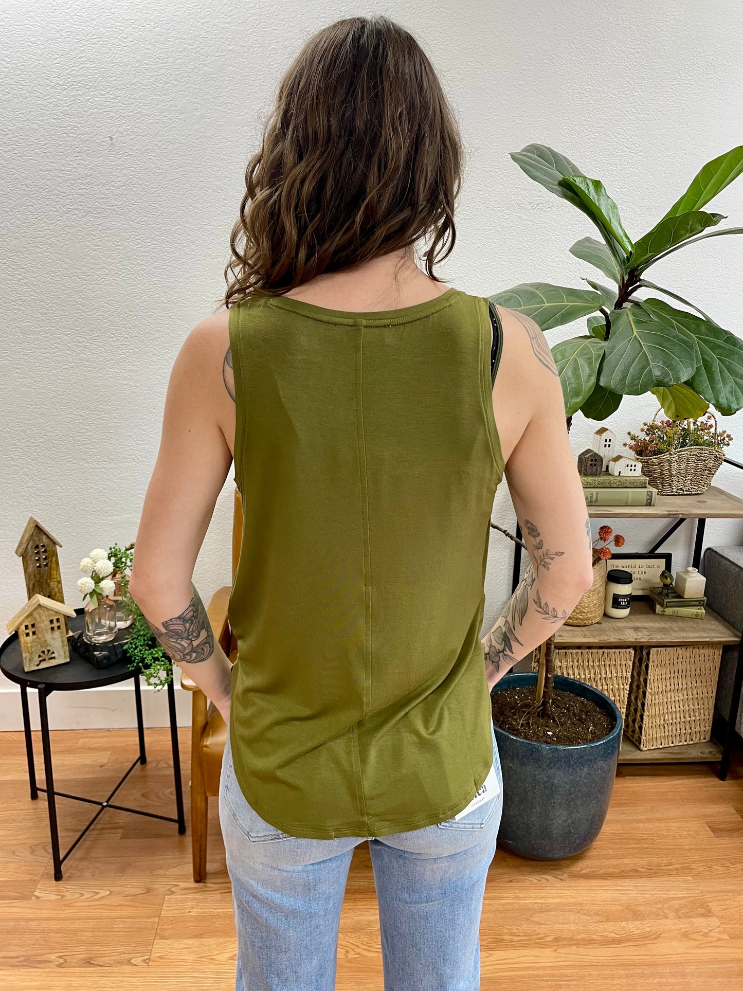 Moss V-Neck Tank - Terra Cottage
