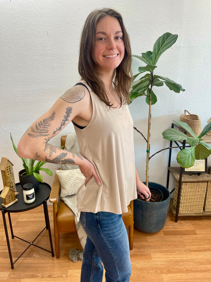 Mocha Flowy Hem Tank - Terra Cottage