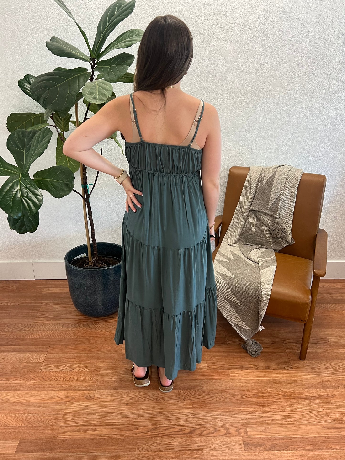 Ash Jade Sweetheart Neckline Tiered Midi Dress