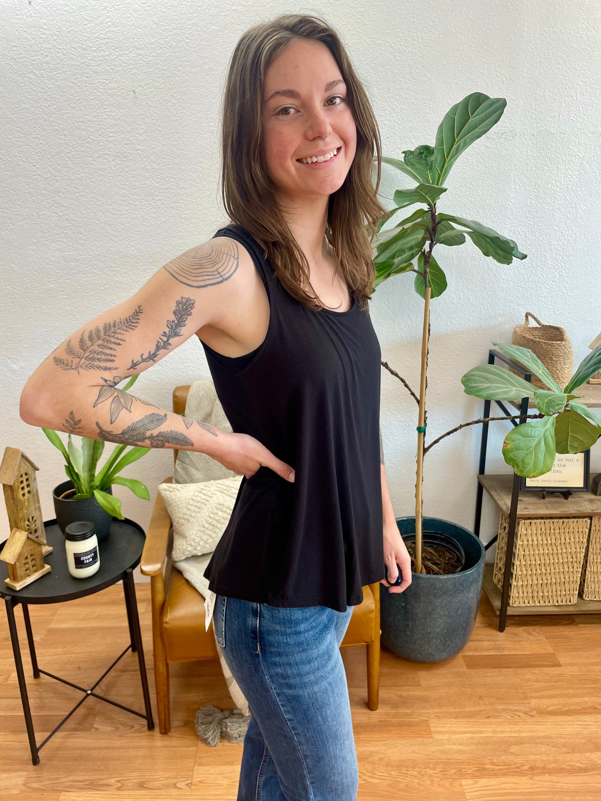 Black Flowy Hem Tank - Terra Cottage