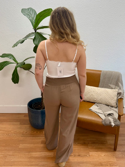 Mocha Shirred Linen Pants