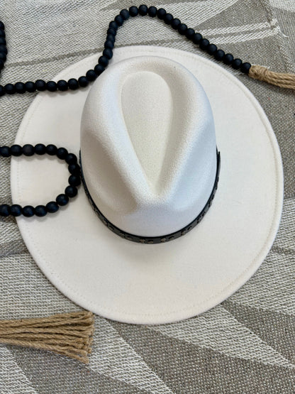 Neutral Felt Hat