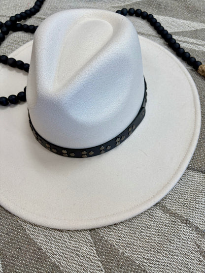 Neutral Felt Hat