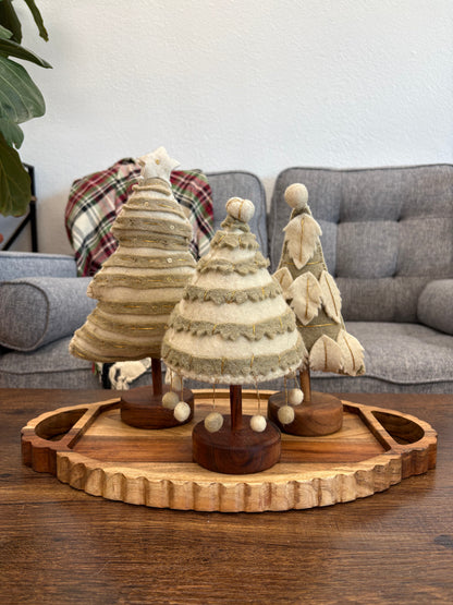 17" Scalloped Acacia Oval Wood Tray