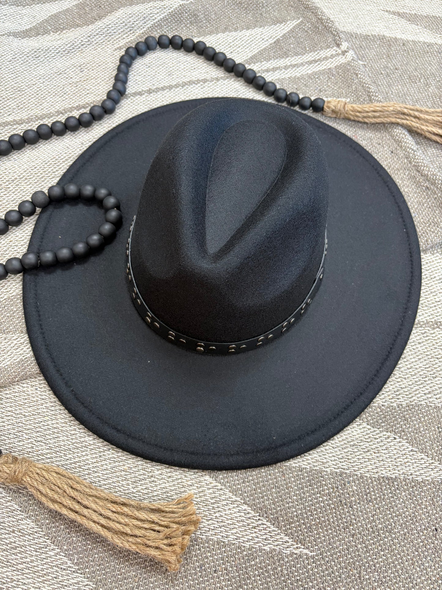 Neutral Felt Hat