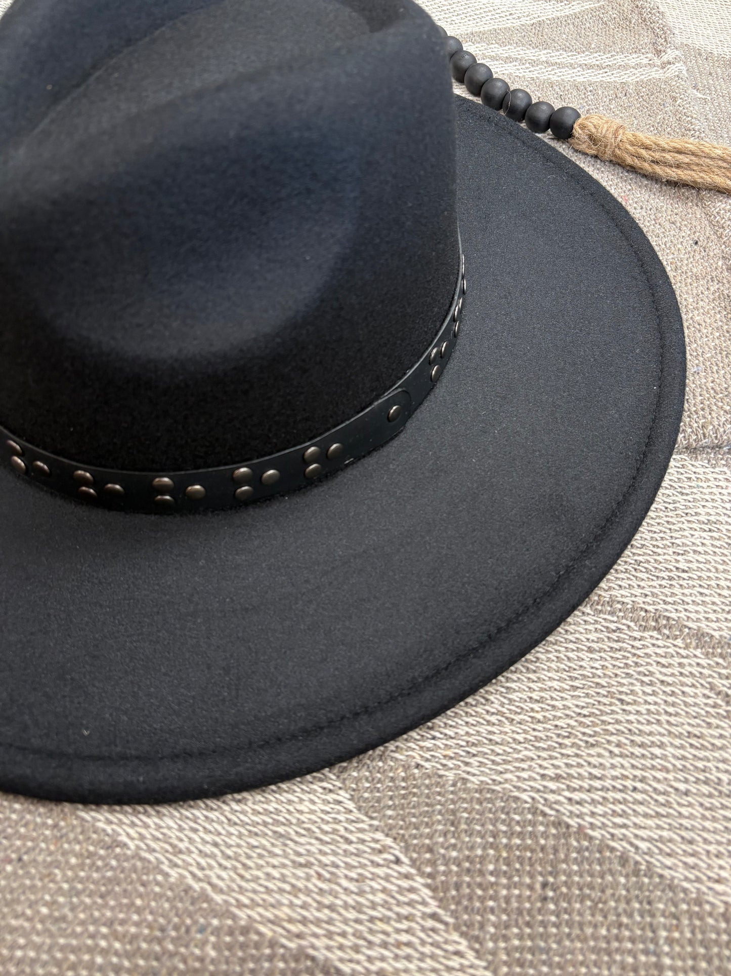 Neutral Felt Hat